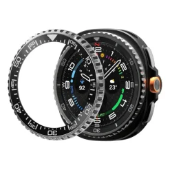 ETUI SPIGEN SAMSUNG GALAXY WATCH 8 CLASSIC (46 MM) BEZEL TUNE PRO DIVER BLACK