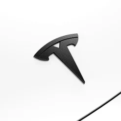 OSŁONA NA PRZEDNIE LOGO ZNACZEK SPIGEN TESLA MODEL 3 2024 FRONT EMBLEM LOGO FULL COVER CARBON