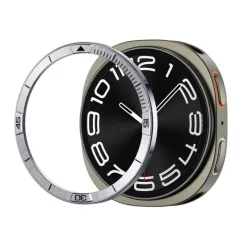 PIERŚCIEŃ ETUI SAMSUNG GALAXY WATCH 8 44 MM SPIGEN BEZEL TUNE PILOT SREBRNY